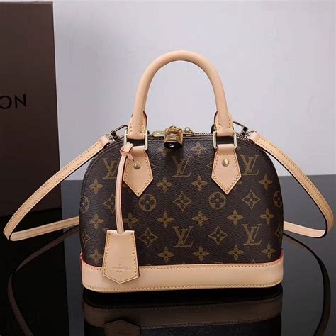 bolsos pequeños louis vuitton|bolsas louis vuitton usadas originais.